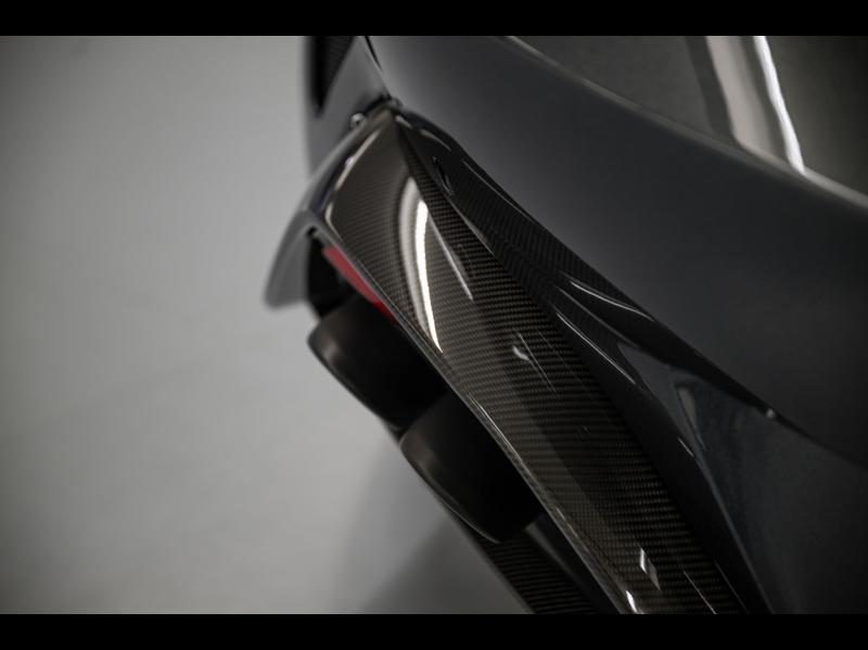 Voitures occasions ASTON MARTIN V8 Vantage Coupé Paris