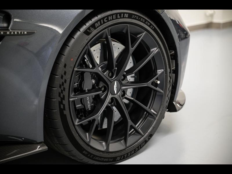 Voitures occasions ASTON MARTIN V8 Vantage Coupé Paris