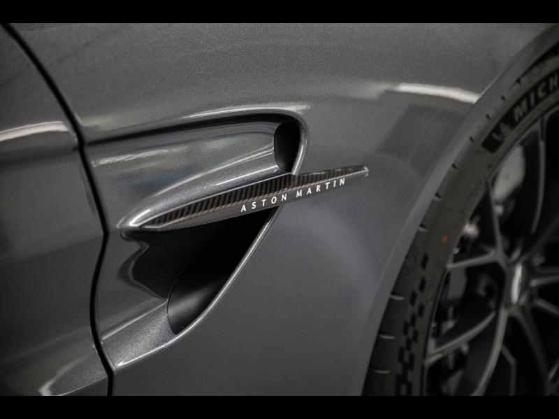 Voitures occasions ASTON MARTIN V8 Vantage Coupé Paris