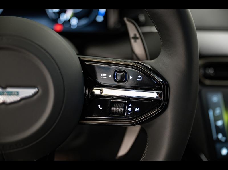 Voitures occasions ASTON MARTIN V8 Vantage Coupé Paris