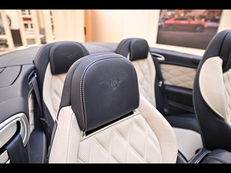 Voitures occasions BENTLEY Continental GTC Base Paris