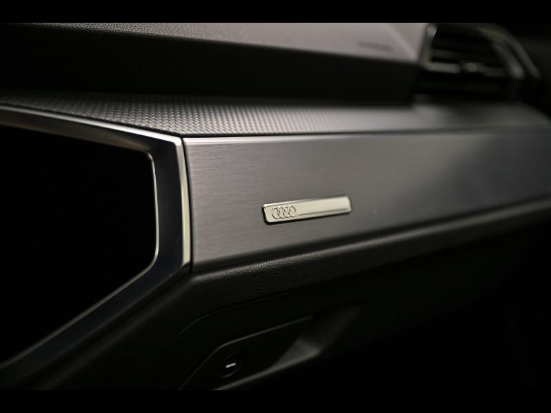 Voitures occasions Audi Q3 S line Paris