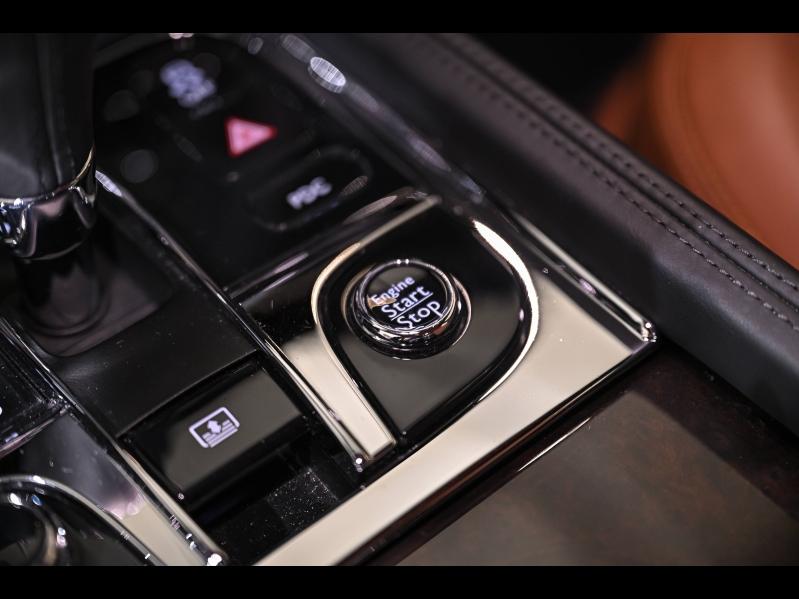 Voitures occasions BENTLEY Mulsanne Base Paris