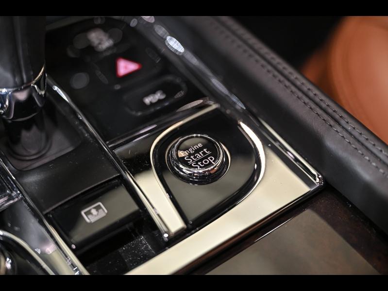 Voitures occasions BENTLEY Mulsanne Base Paris