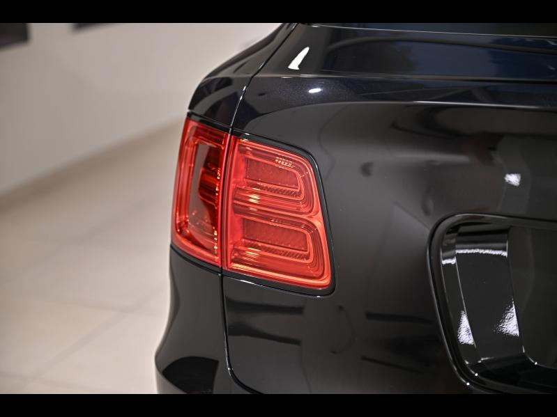 Voitures occasions BENTLEY Bentayga Base Paris