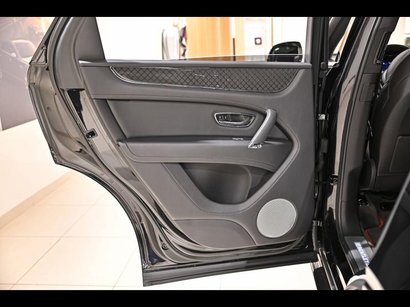 Voitures occasions BENTLEY Bentayga Base Paris