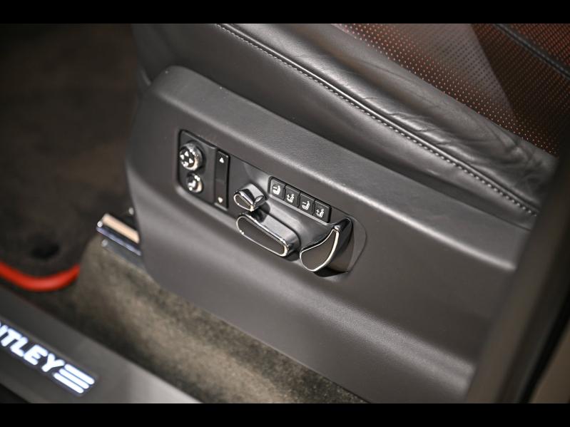 Voitures occasions BENTLEY Bentayga Base Paris