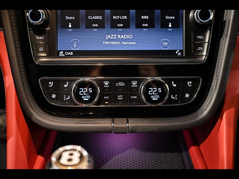 Voitures occasions BENTLEY Bentayga Base Paris