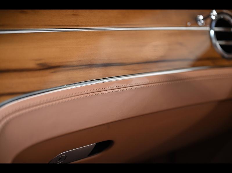 Voitures occasions BENTLEY Continental GT Base Paris