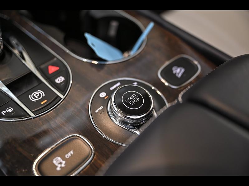 Voitures occasions BENTLEY Bentayga Base Paris