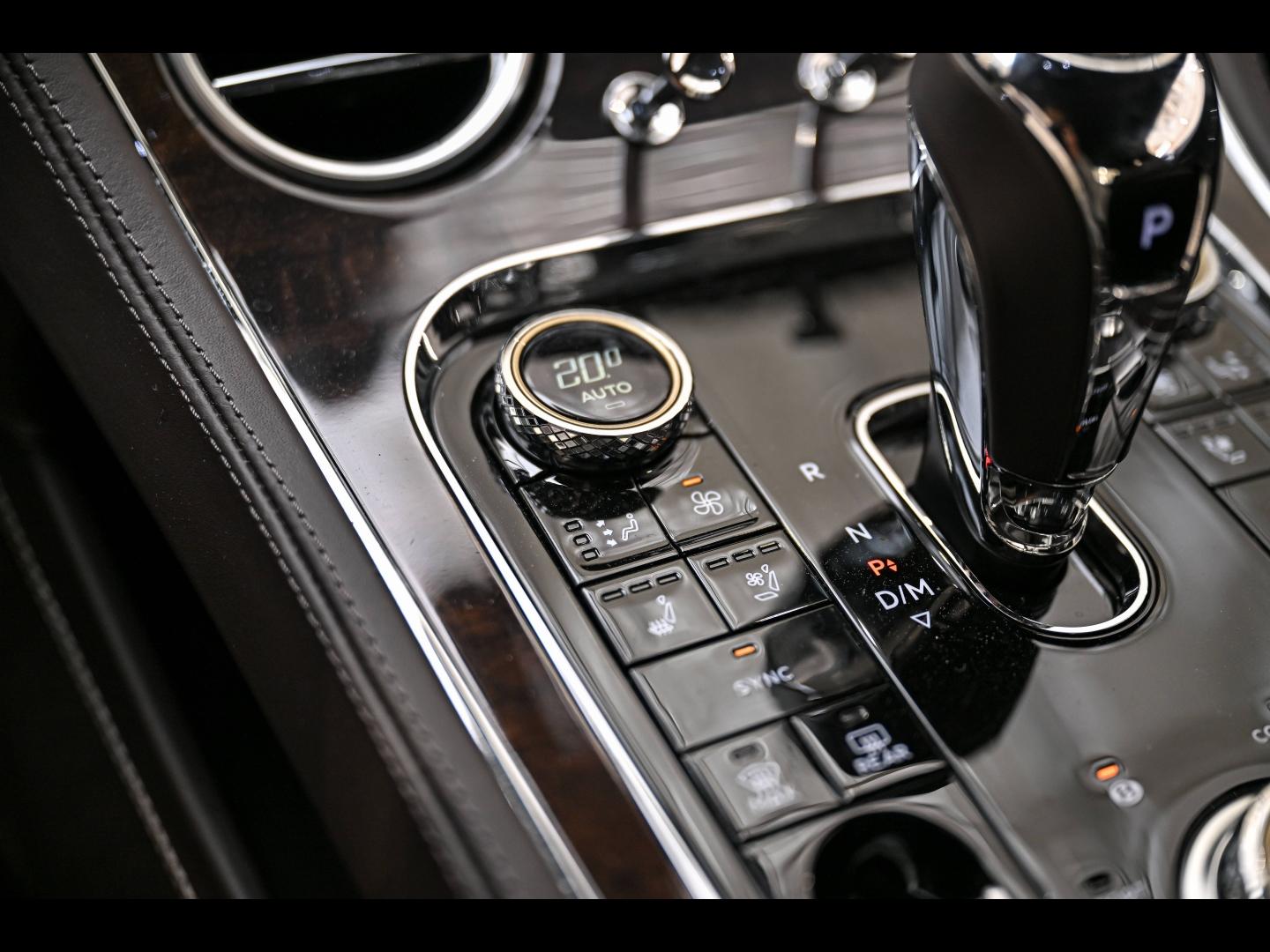 Voitures occasions BENTLEY Continental GT Base Paris