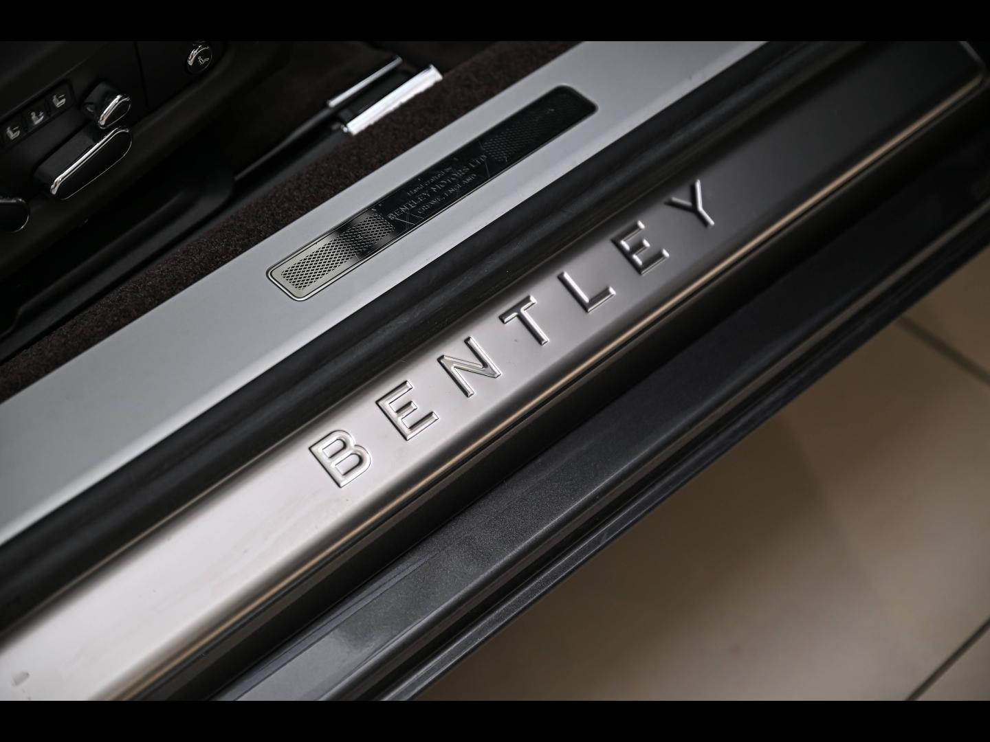 Voitures occasions BENTLEY Continental GT Base Paris