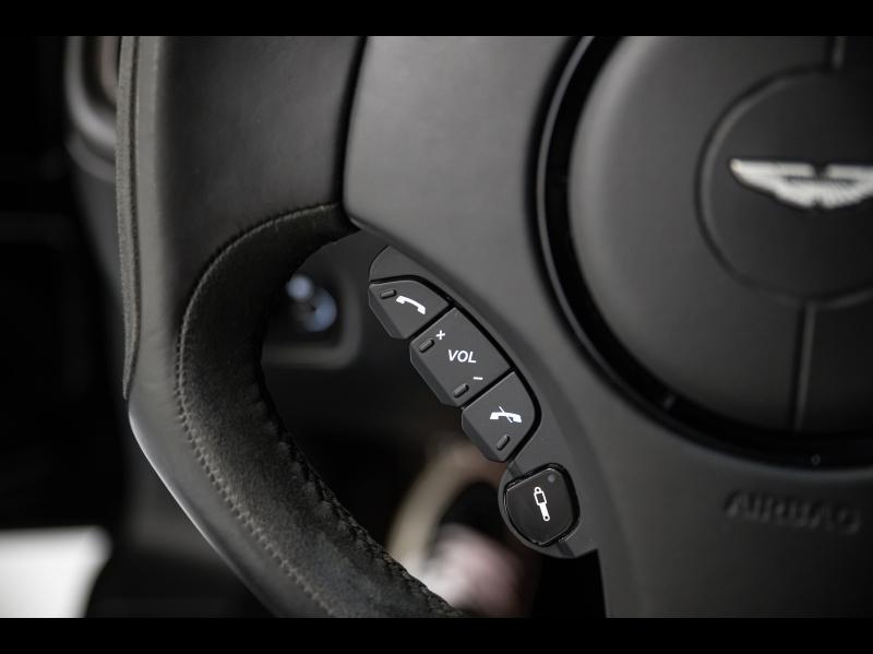 Voitures occasions ASTON MARTIN Vanquish Base Paris