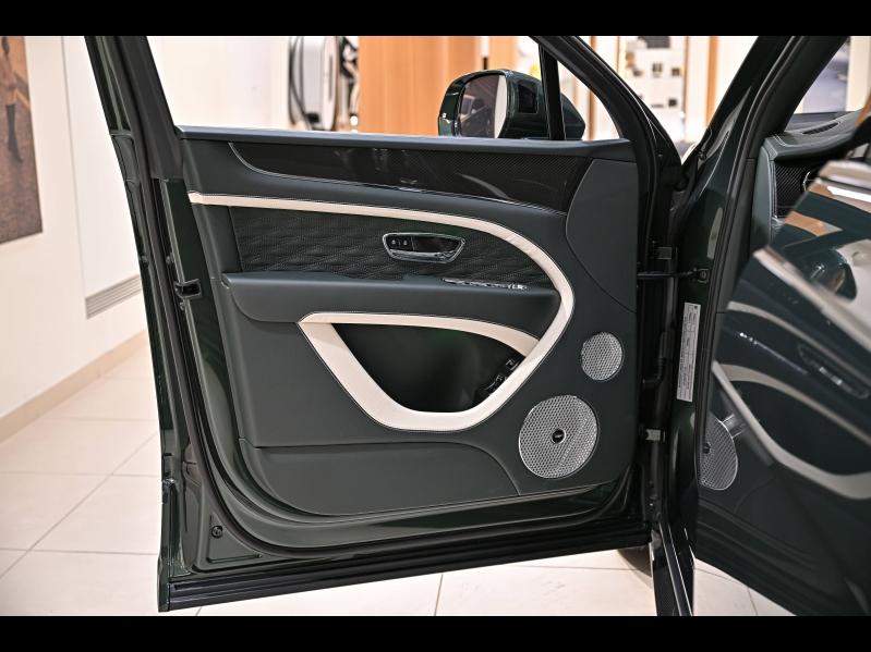 Voitures occasions BENTLEY Bentayga Base Paris