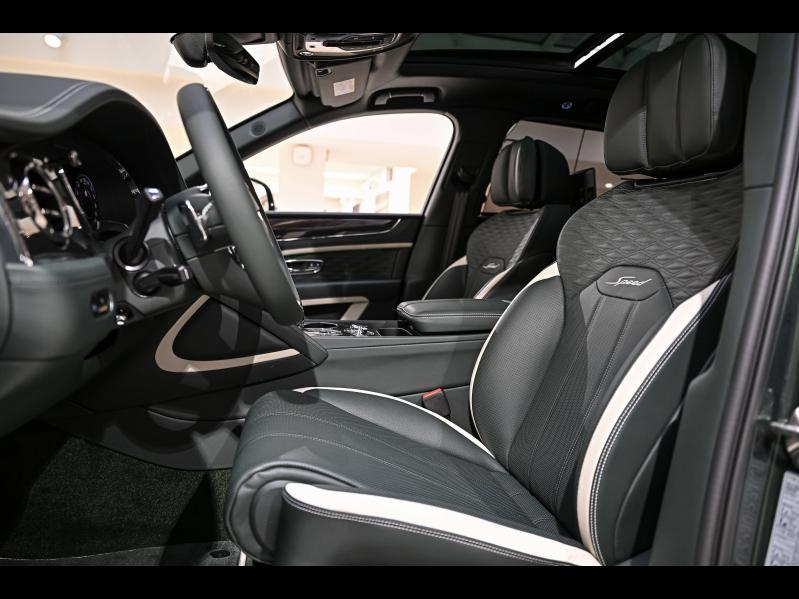 Voitures occasions BENTLEY Bentayga Base Paris