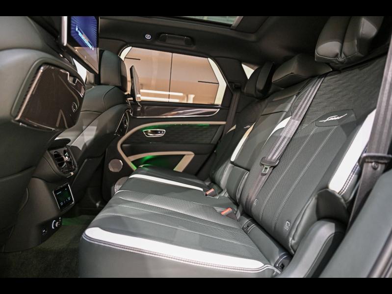 Voitures occasions BENTLEY Bentayga Base Paris