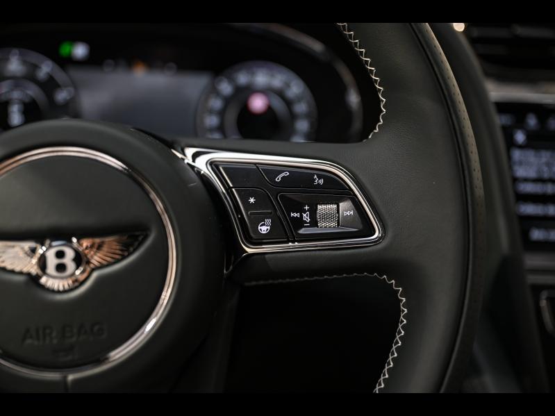 Voitures occasions BENTLEY Bentayga Base Paris