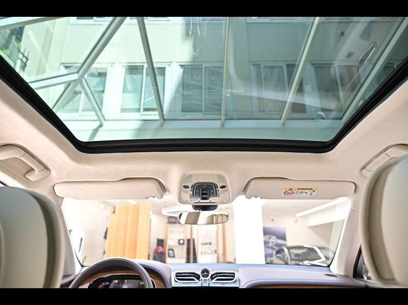 Voitures occasions BENTLEY Bentayga Base Paris