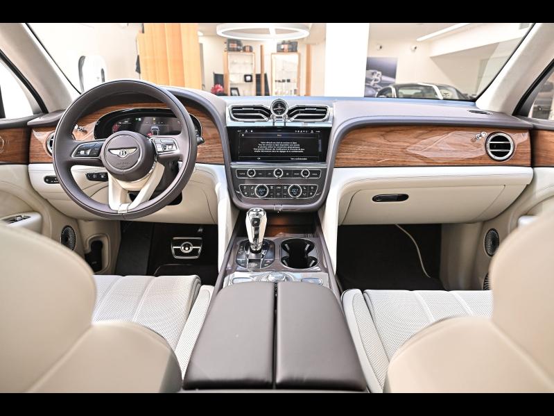 Voitures occasions BENTLEY Bentayga Base Paris