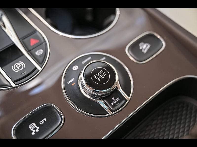 Voitures occasions BENTLEY Bentayga Base Paris