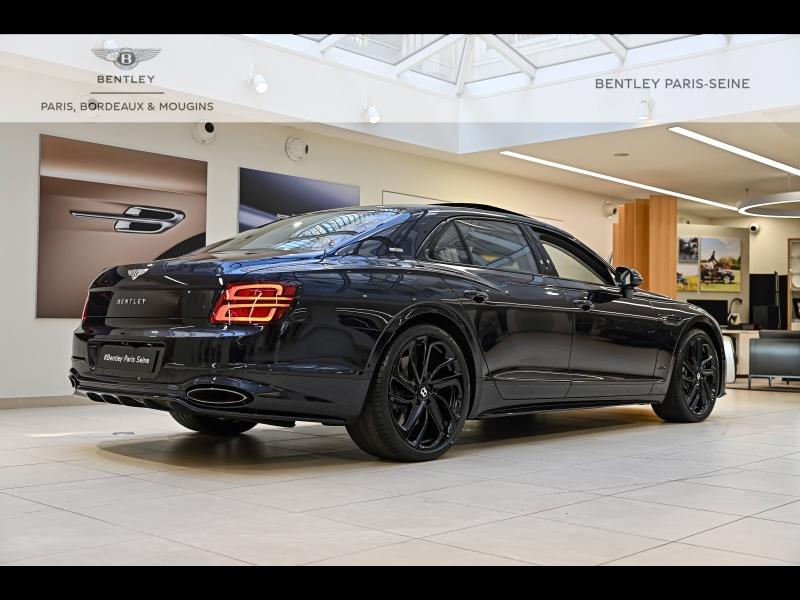 Voitures occasions BENTLEY Flying Spur Base Paris