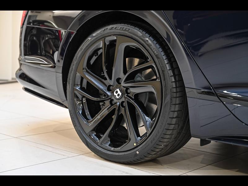 Voitures occasions BENTLEY Flying Spur Base Paris