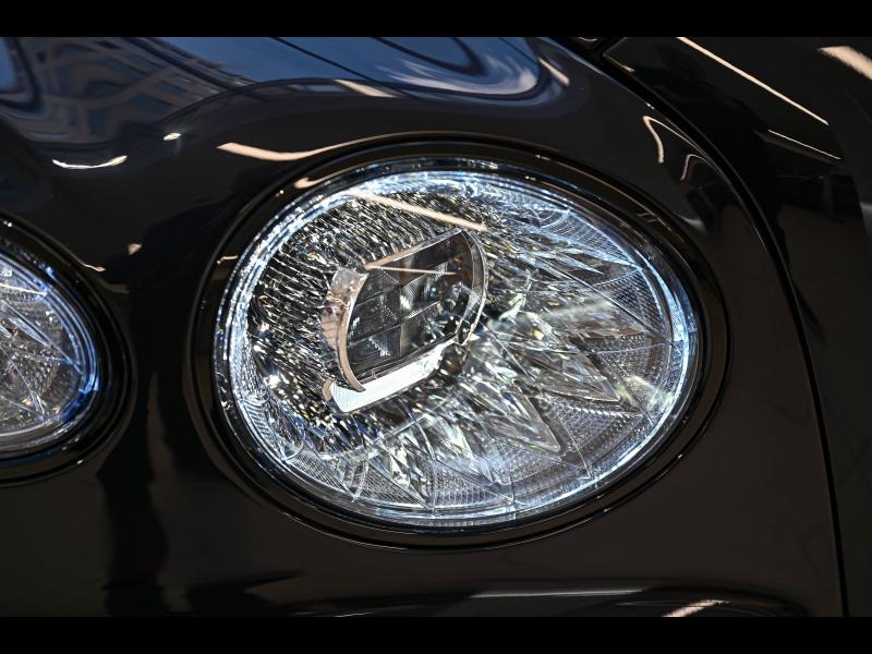 Voitures occasions BENTLEY Flying Spur Base Paris