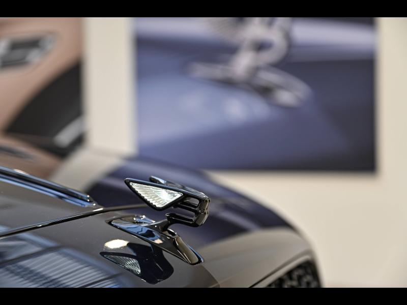 Voitures occasions BENTLEY Flying Spur Base Paris