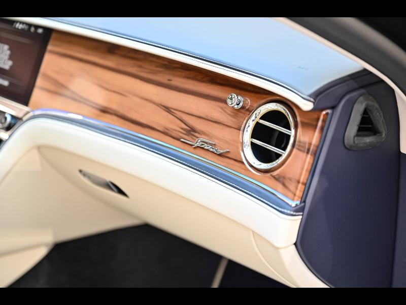 Voitures occasions BENTLEY Flying Spur Base Paris