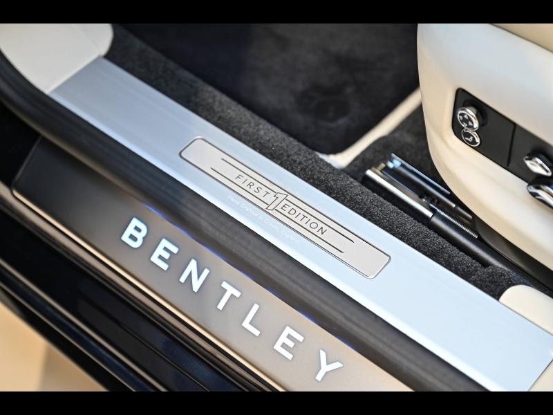 Voitures occasions BENTLEY Flying Spur Base Paris