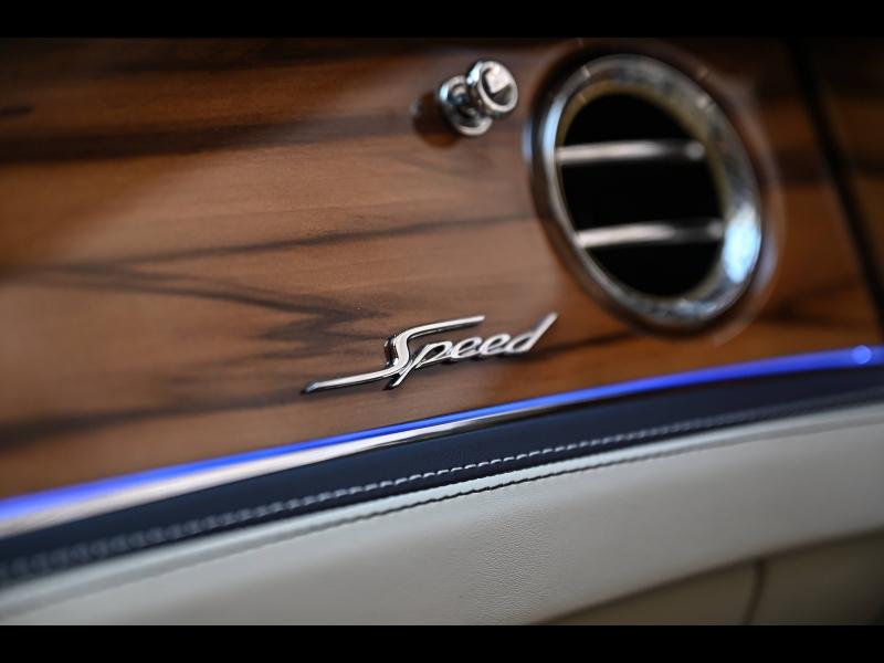 Voitures occasions BENTLEY Flying Spur Base Paris