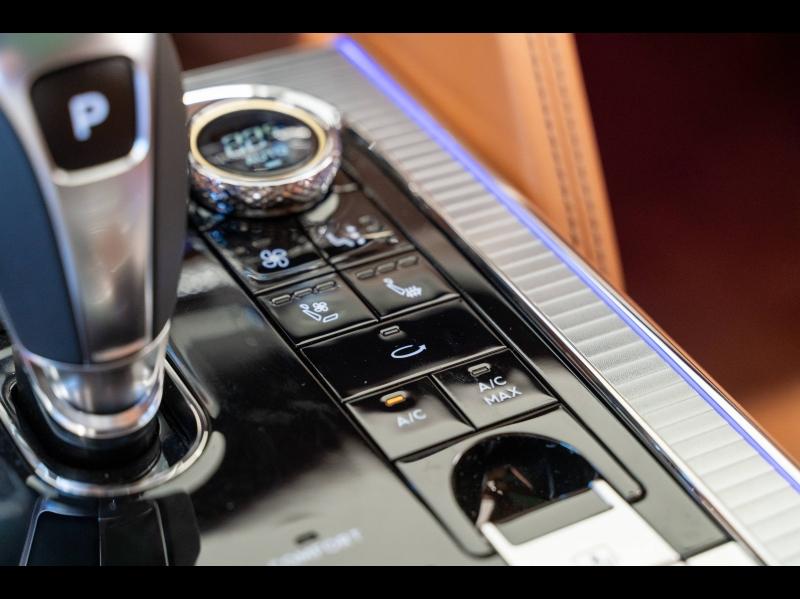 Voitures occasions BENTLEY Flying Spur  Paris