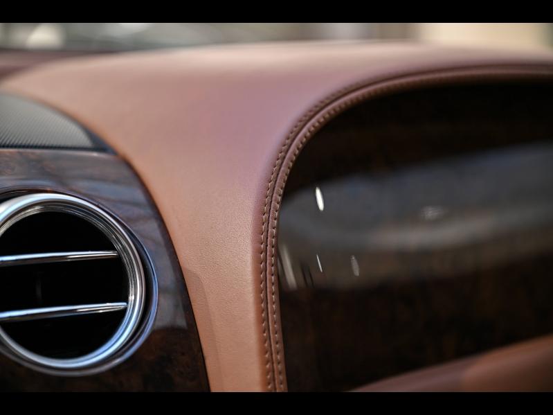 Voitures occasions BENTLEY Continental GT Base Paris