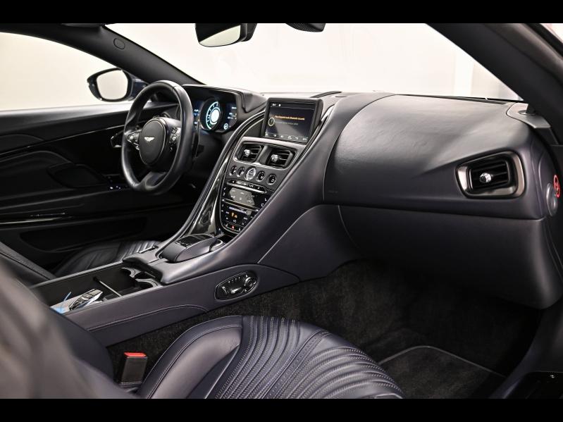 Voitures occasions ASTON MARTIN DB11 Base Paris