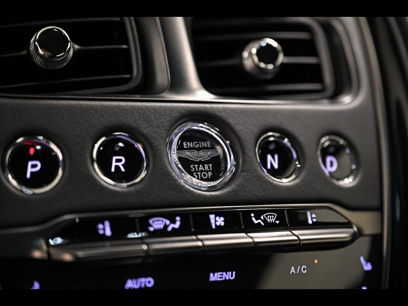 Voitures occasions ASTON MARTIN DB11 Base Paris