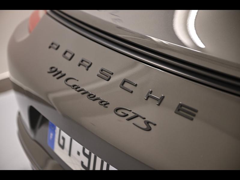 Voitures occasions PORSCHE 911 Coupe Carrera GTS Paris