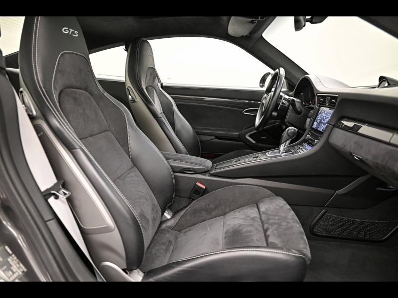 Voitures occasions PORSCHE 911 Coupe Carrera GTS Paris