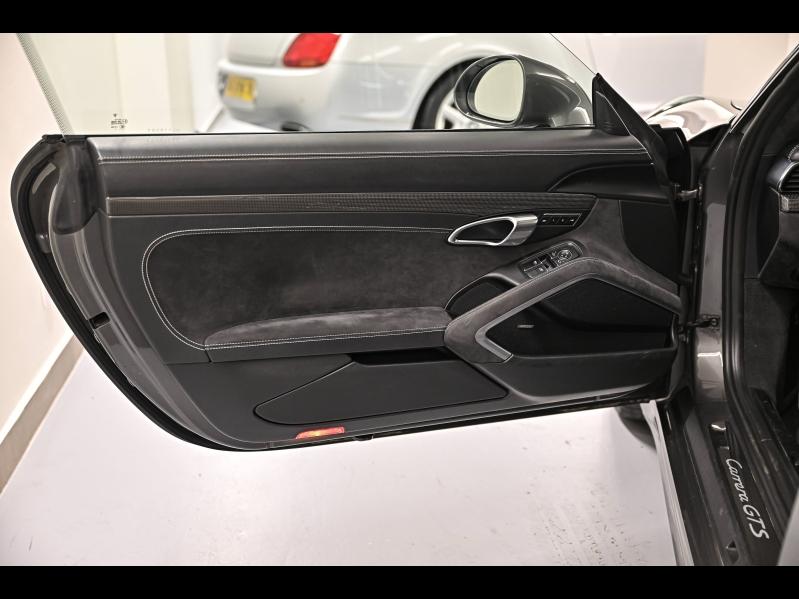 Voitures occasions PORSCHE 911 Coupe Carrera GTS Paris