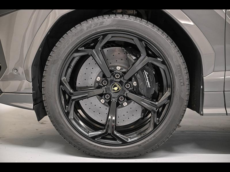 Voitures occasions LAMBORGHINI Urus Base Paris