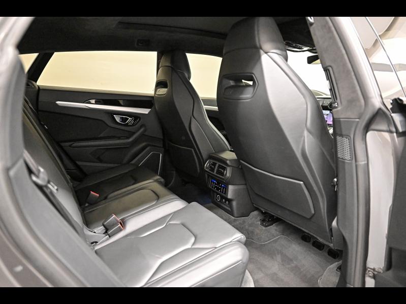 Voitures occasions LAMBORGHINI Urus Base Paris