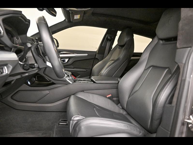 Voitures occasions LAMBORGHINI Urus Base Paris