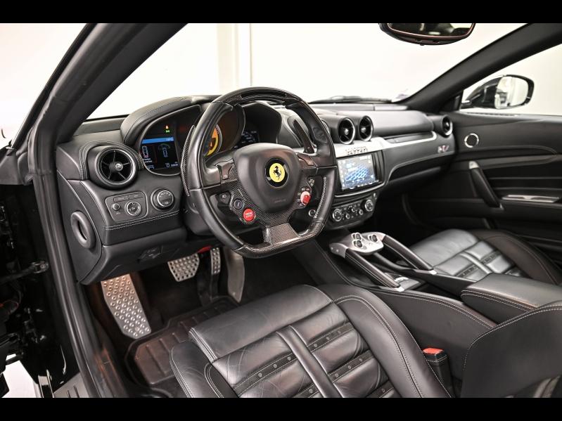 Voitures occasions FERRARI FF Base Paris