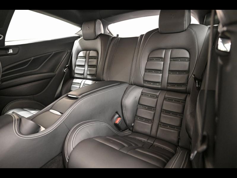 Voitures occasions FERRARI FF Base Paris