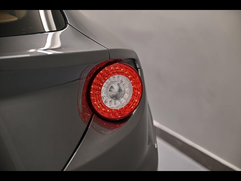 Voitures occasions FERRARI FF Base Paris