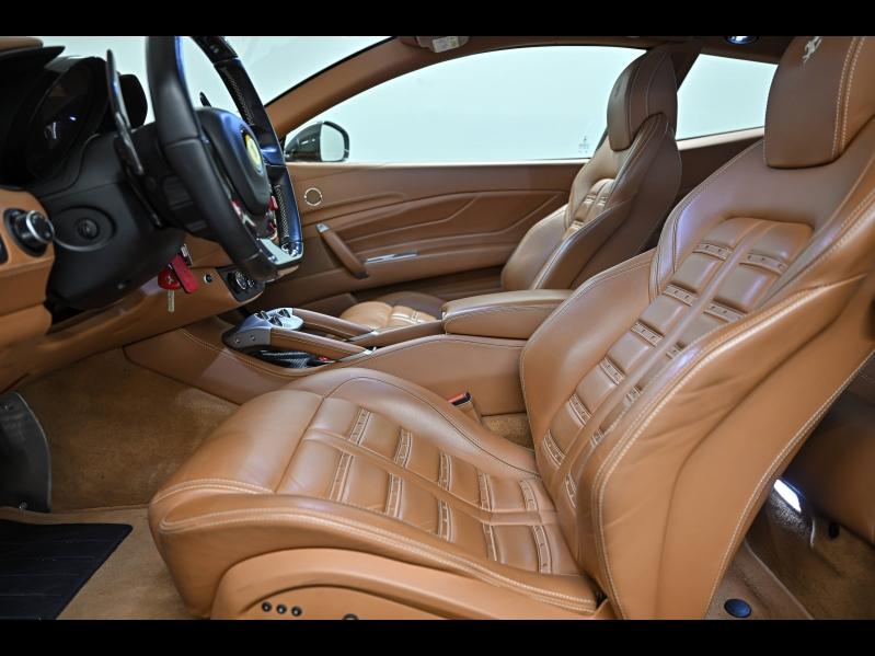 Voitures occasions FERRARI FF Base Paris