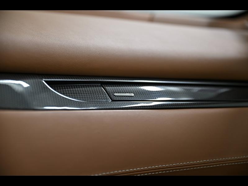 Voitures occasions FERRARI FF Base Paris