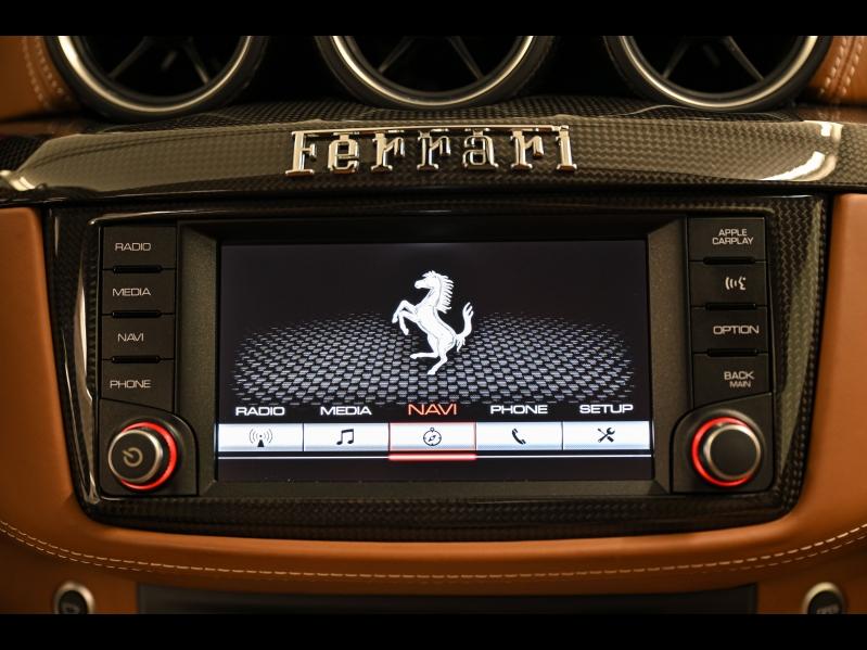 Voitures occasions FERRARI FF Base Paris