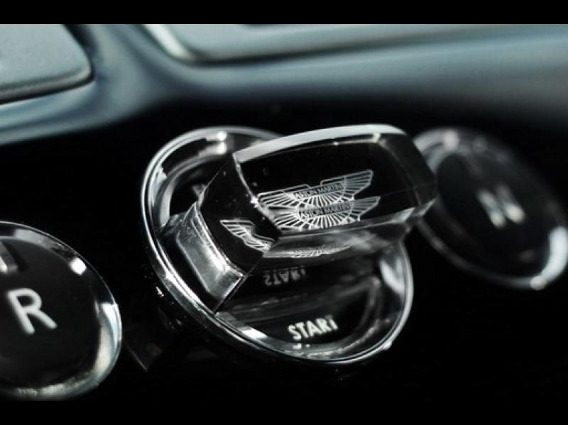 Voitures occasions ASTON MARTIN DBS Volante Base Paris