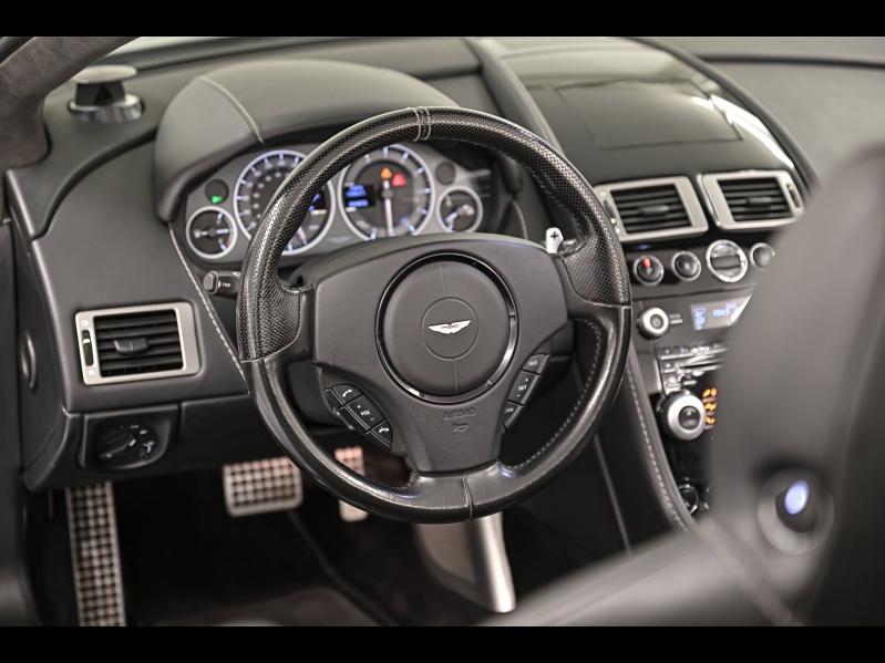 Voitures occasions ASTON MARTIN DBS Volante Base Paris