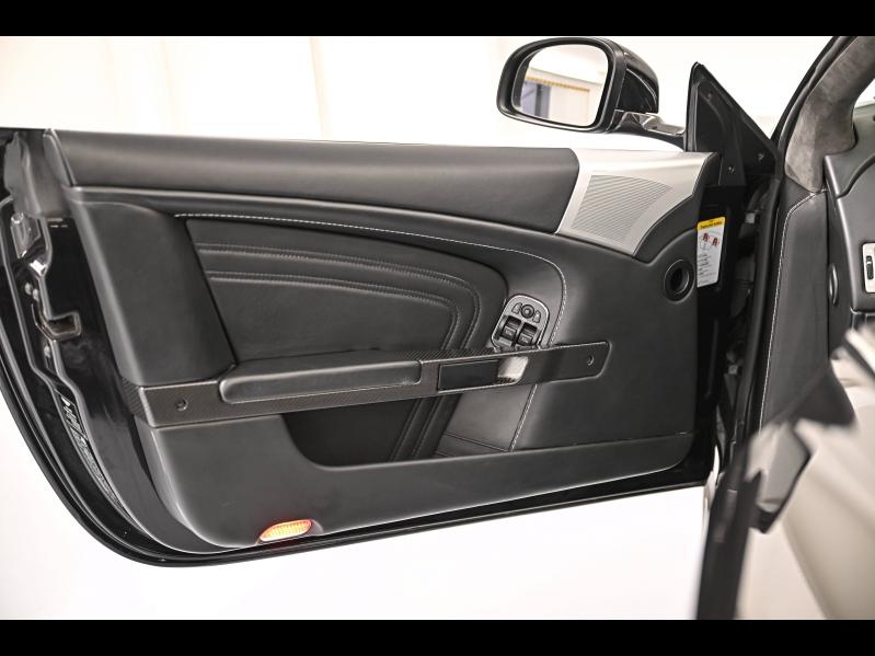 Voitures occasions ASTON MARTIN DBS Volante Base Paris